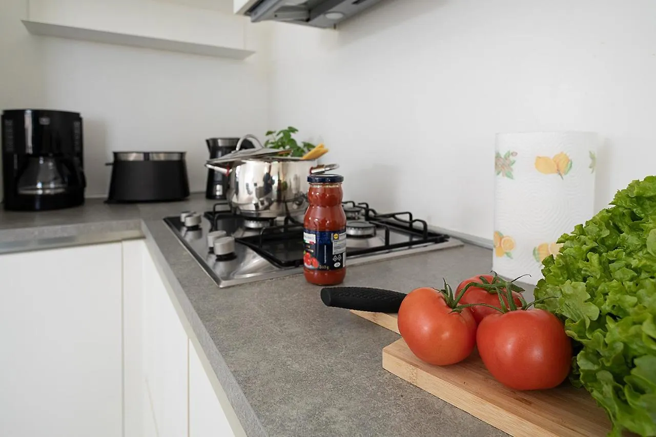 Apartment Brezza Di Lago - Regarda Travel Lazise Italy